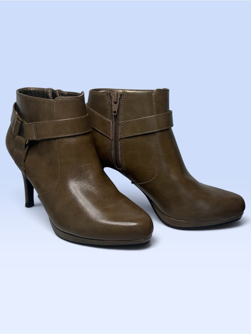LifeStride Xtina Brown Ankle Booties Faux Leather Strap Heeled Boots Size 6